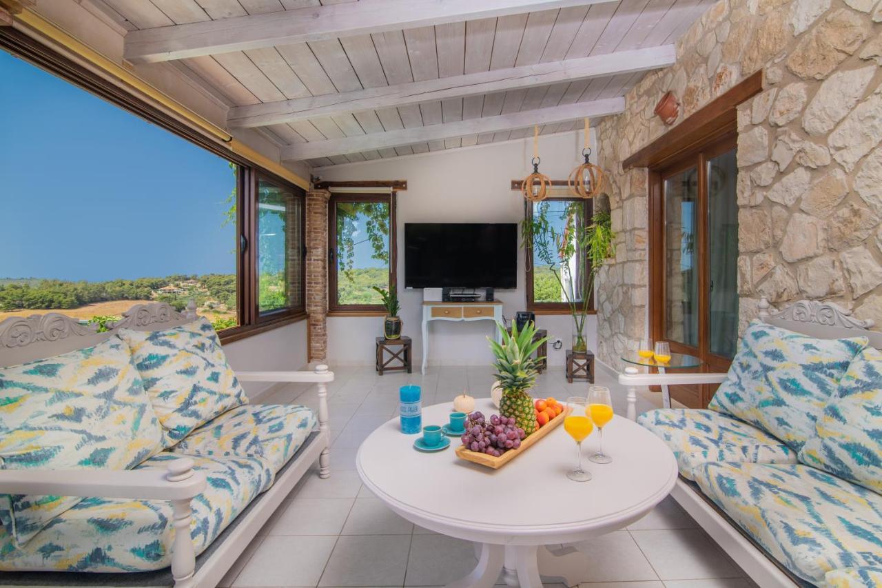 Villa Tramonto With Private Heated Pool, By Zantewize Volímai 外观 照片