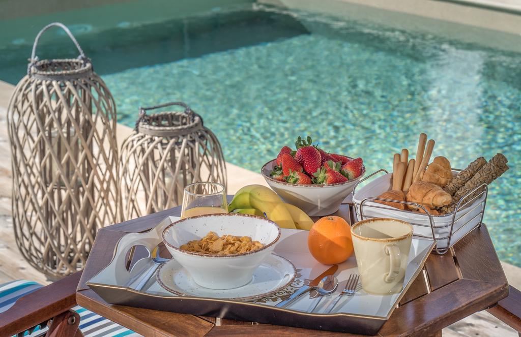 Villa Tramonto With Private Heated Pool, By Zantewize Volímai 外观 照片